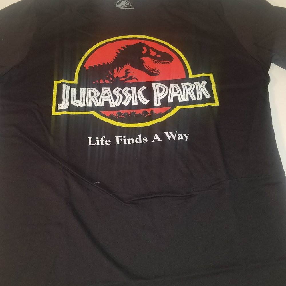 Jurassic park movie life finds a way men t shirt new with tags tee